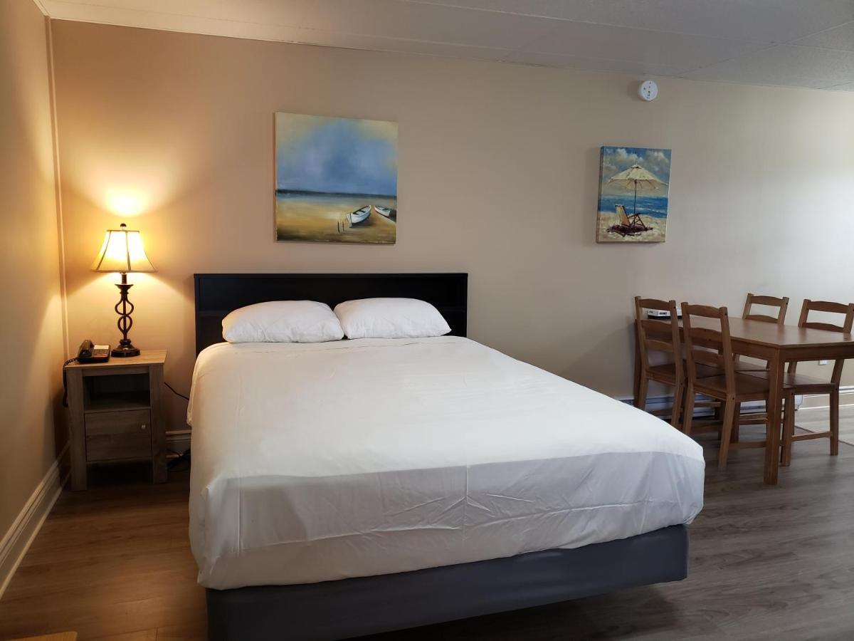 Parlee Beach Motel Shediac Eksteriør billede