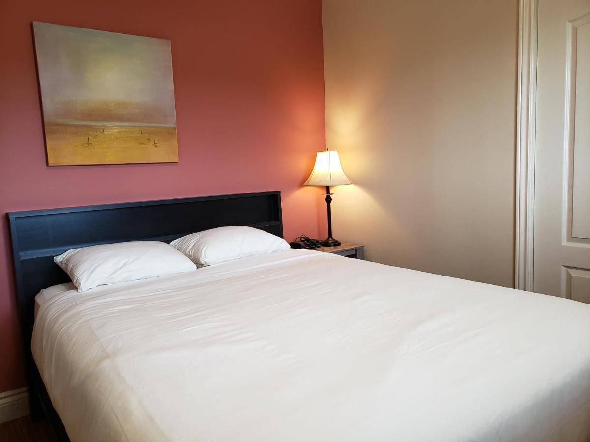 Parlee Beach Motel Shediac Eksteriør billede